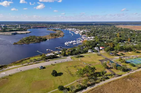 View/Area - 416 Front St, Georgetown, SC 29440 photo 1 of 4