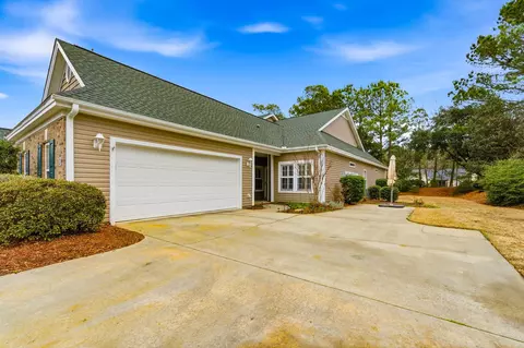 300 Nuthatch Ln #D, Murrells Inlet, SC 29576