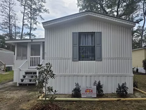 491 Clubhouse Rd, Murrells Inlet, SC 29576