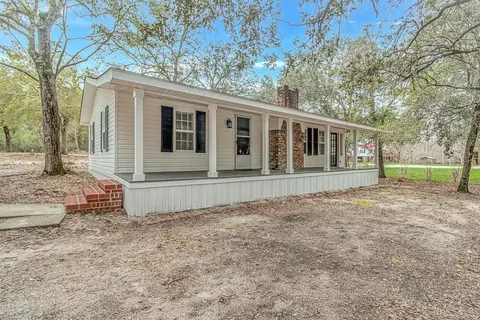 4247 Black Island Rd, Galivants Ferry, SC 29544
