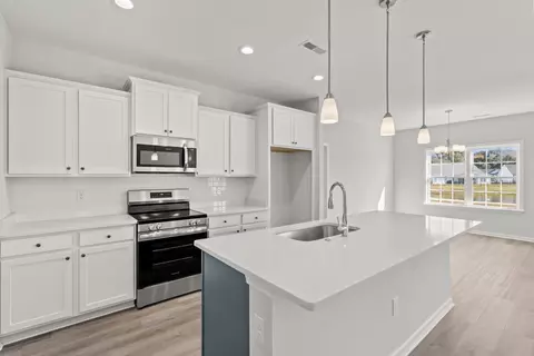 Kitchen - 1005 Oakley St, Georgetown, SC 29440 photo 1 of 2
