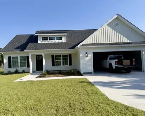 610 Bucksville Dr, Conway, SC 29527