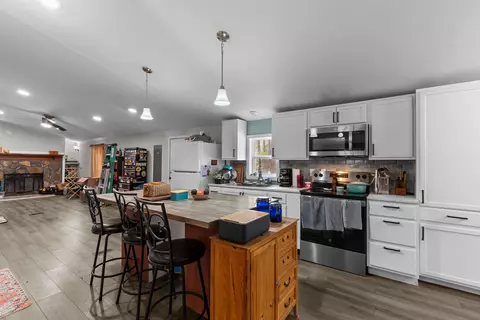 68 Bratter Ave, Nesmith, SC 29580 photo 9