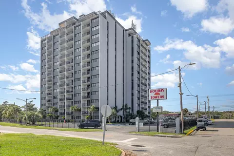 601 Mitchell Dr #401, Myrtle Beach, SC 29577
