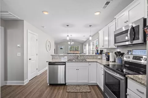 Kitchen - 3032 Wise Rd, Conway, SC 29526 photo 2 of 2