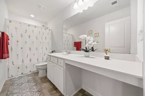 Bath - 450 Archer Ct, Conway, SC 29526 photo 4 of 4