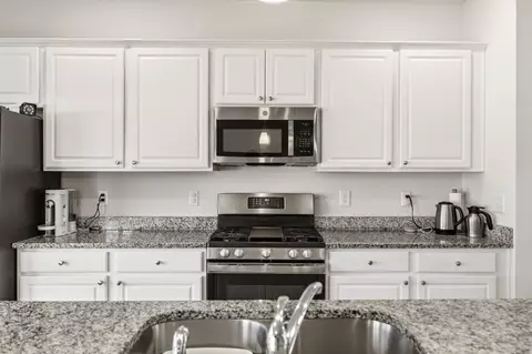Kitchen - 450 Archer Ct, Conway, SC 29526 photo 2 of 8
