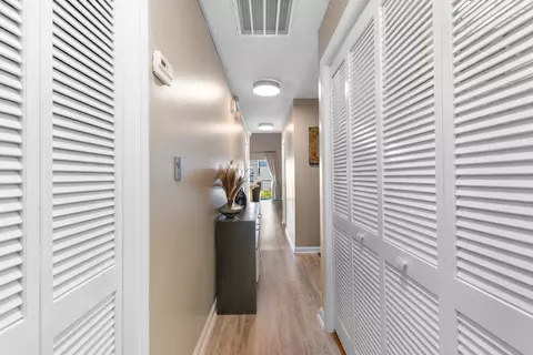 Entry Way - 210 Double Eagle Dr #B-2, Myrtle Beach, SC 29575 photo 3 of 4