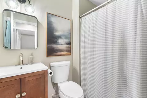 Bath - 210 Double Eagle Dr #B-2, Myrtle Beach, SC 29575 photo 2 of 3