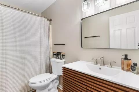 Bath - 210 Double Eagle Dr #B-2, Myrtle Beach, SC 29575 photo 1 of 3