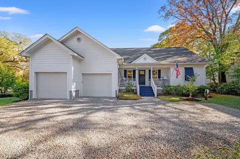 1528 Winyah St, Georgetown, SC 29440