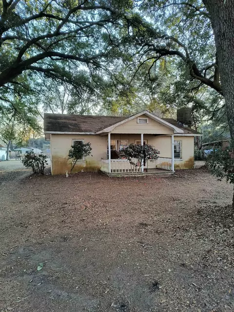 147 Rubin Ave, Georgetown, SC 29440