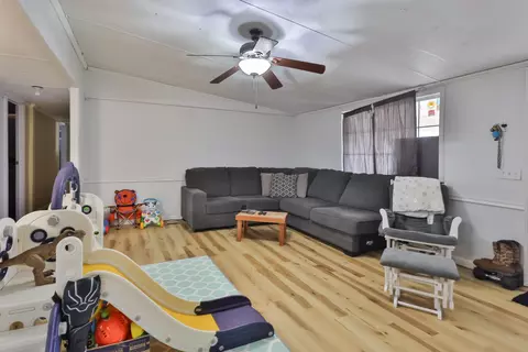 78 Dove St, Georgetown, SC 29440 photo 5