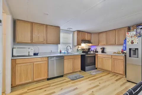 78 Dove St, Georgetown, SC 29440 photo 4