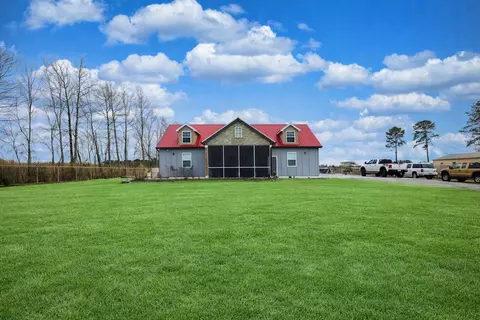 1170 Airport Rd, Loris, SC 29569