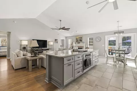 Kitchen - 189 Palladium Dr, Surfside Beach, SC 29575 photo 6 of 11