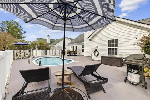 Exterior - 189 Palladium Dr, Surfside Beach, SC 29575 photo 7 of 12