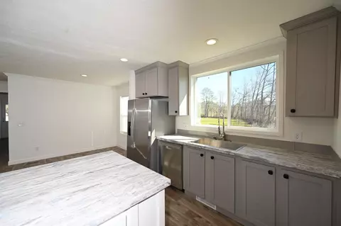 595 Loop Cir, Longs, SC 29568 photo 8