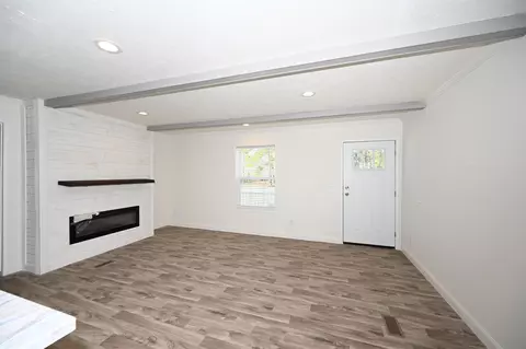 595 Loop Cir, Longs, SC 29568 photo 4