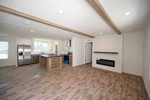 599 Loop Cir, Longs, SC 29568 photo 2