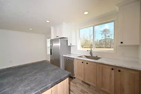 599 Loop Cir, Longs, SC 29568 photo 7