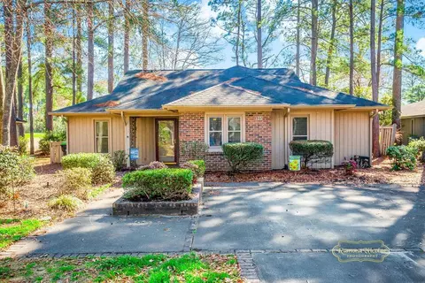 125 Mayberry Ln, Conway, SC 29526
