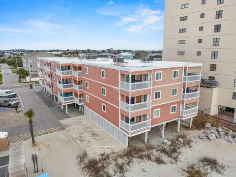 900 N Waccamaw Dr #305, Murrells Inlet, SC 29576