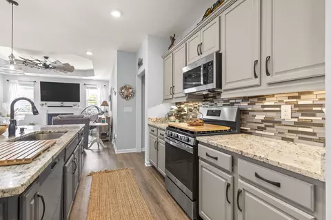 Kitchen - 788 Hackberry Way, Longs, SC 29568 photo 8 of 8