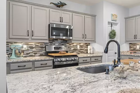 Kitchen - 788 Hackberry Way, Longs, SC 29568 photo 6 of 8