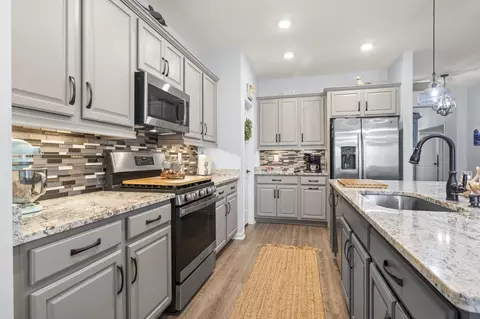Kitchen - 788 Hackberry Way, Longs, SC 29568 photo 7 of 8