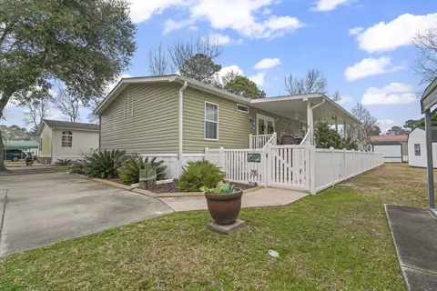 904 Southpark Dr, Myrtle Beach, SC 29577