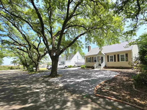 Exterior - 616 Marshview Ln, Georgetown, SC 29440 photo 2 of 4