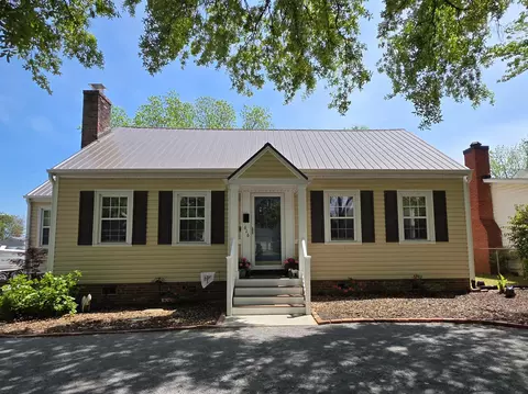 616 Marshview Ln, Georgetown, SC 29440