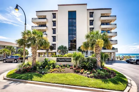 2209 S Ocean Blvd S #PH4, North Myrtle Beach, SC 29582