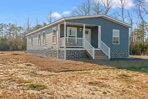 8735 W Highway 19, Loris, SC 29569