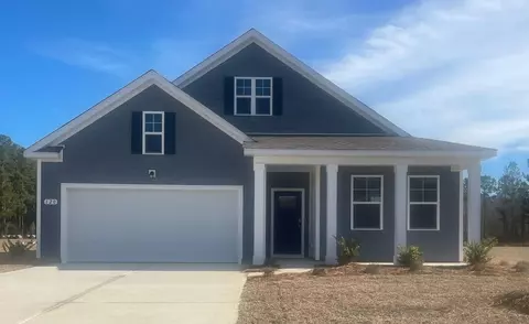353 Glade Ct, Loris, SC 29569