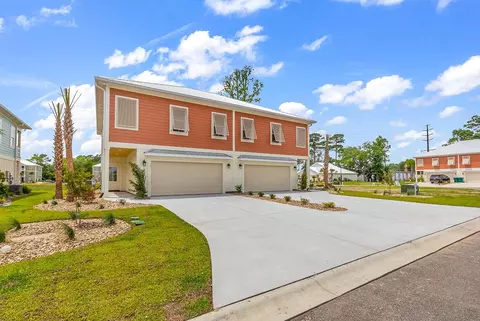 71 Hallandale Ln #LEFT, Murrells Inlet, SC 29576