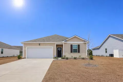 206 Carver Willow Dr, Loris, SC 29569