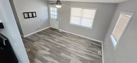 415 Locust Tree Ct, Gresham, SC 29546 photo 5