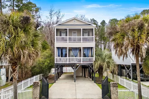 3704 Chapel Ln, Myrtle Beach, SC 29588