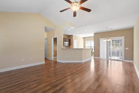Living - 1100 Eureka Trl, Longs, SC 29568 photo 4 of 6