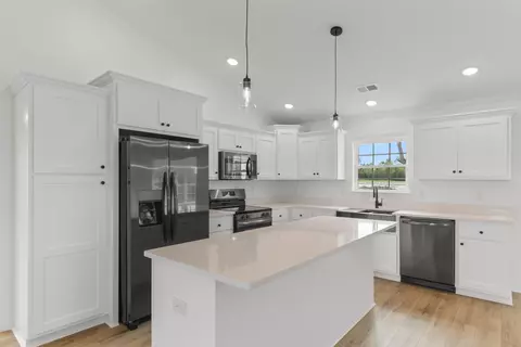 Kitchen - 3160 Chapel Rd, Loris, SC 29569 photo 1 of 5