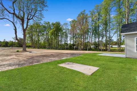 Exterior - 3160 Chapel Rd, Loris, SC 29569 photo 4 of 8