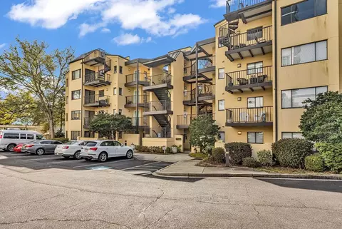 7600 Ocean Blvd N #101, Myrtle Beach, SC 29572