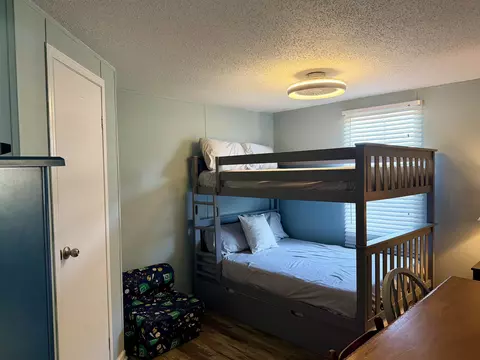 211 Dixon Dr, Surfside Beach, SC 29575 photo 11