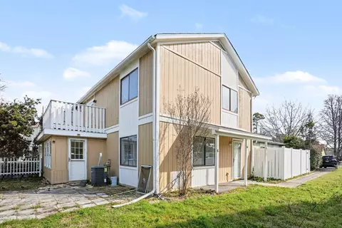 1461 Turkey Ridge Rd #B, Surfside Beach, SC 29575