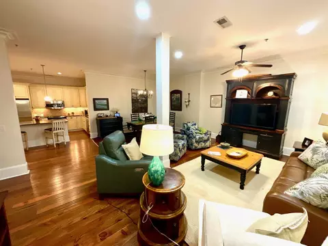 Living - 815 Front St #2A, Georgetown, SC 29440 photo 1 of 2