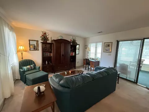 Living - 503 Garden Dr, Myrtle Beach, SC 29575 photo 1 of 2