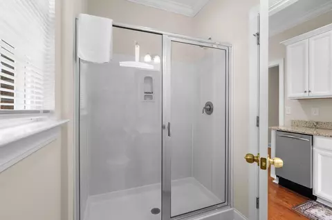 Bath - 143 E Covington Dr, Myrtle Beach, SC 29579 photo 7 of 7