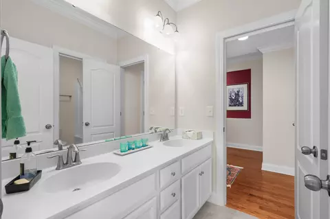 Bath - 143 E Covington Dr, Myrtle Beach, SC 29579 photo 3 of 7
